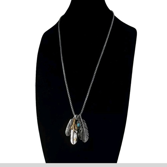 Sold Silver toned feather necklace - Picture 4 of 6